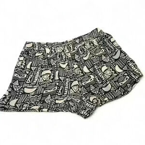 Forever 21 - Black/White Tiki shorts- womens XS
